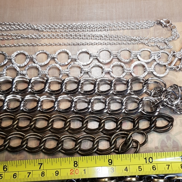 Chain,chain,chains - Picture 4 of 7